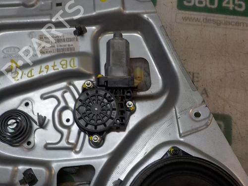 Front left window mechanism KIA SPORTAGE II (JE_, KM_) 2.0 CRDi | BP3870802C22 