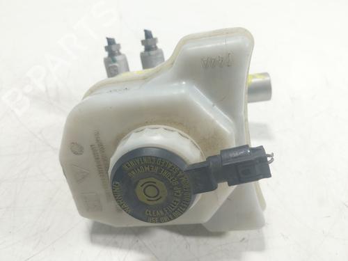 Brake master cylinder LAND ROVER RANGE ROVER SPORT II (L494) 3.0 TDV6 4x4 | BP19264089M77