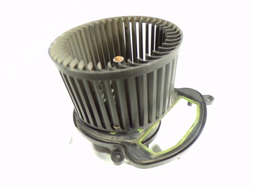 Ventilator motor RENAULT MEGANE IV Hatchback (B9A/M/N_) [2015-2024]  8420495