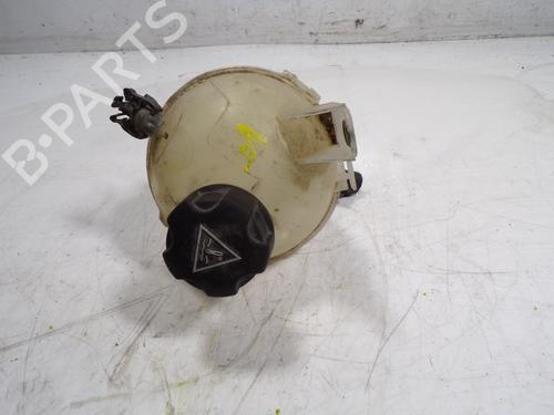 Used Expansion tank PEUGEOT 108 [2014-2025]  9518431