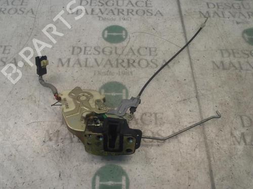Used Front right lock KIA SORENTO I (JC) 2.5 CRDi 4WD (140 hp) 3807047