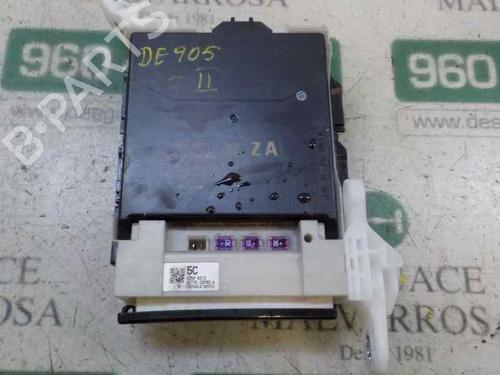 Used Fuse box Fuse box TOYOTA COROLLA Estate (_E21_) 2.0 Hybrid (MZEH12) (180 hp) 9104581 9104581