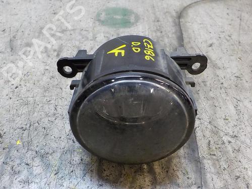 right-front-fog-light-renault-megane-iii-hatchback-bz01_-b3_-8200074008-2008-3998522 main image