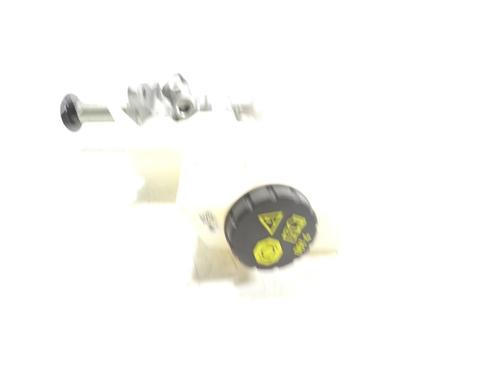 Brake master cylinder AUDI A1 Sportback (GBA)  | BP6906088M77 