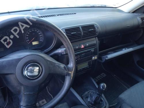Wheel arch SEAT LEON (1M1) 1.6 16 V | BP14285427C56 