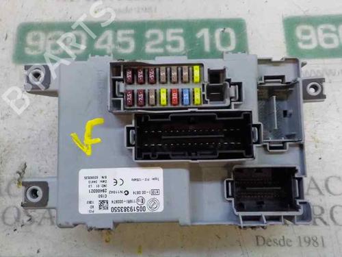 Used Fuse box Fuse box FIAT DOBLO Cargo (263_) 1.3 D Multijet (90 hp) 5773357 5773357