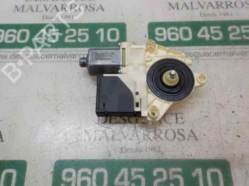 Rudehejsemotor bagstkærm venstre RENAULT MEGANE III Hatchback (BZ0/1_, B3_) 1.5 dCi (BZ0C) | BP3882160E23 