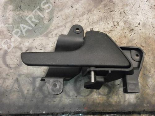 Used Front right interior door handle Front right interior door handle VW TRANSPORTER T5 Van (7HA, 7HH, 7EA, 7EH) 1.9 TDI (84 hp) 3793610 3793610