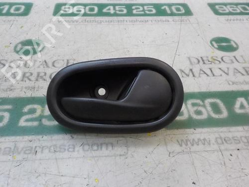 front-right-interior-door-handle-dacia-sandero-ii-12-826721919r-2012-3870742 main image