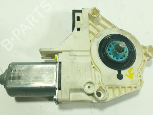 Portierruitmotor linksachter LAND ROVER DISCOVERY IV (L319) 2.7 TD 4x4 (190 hp) 30269552
