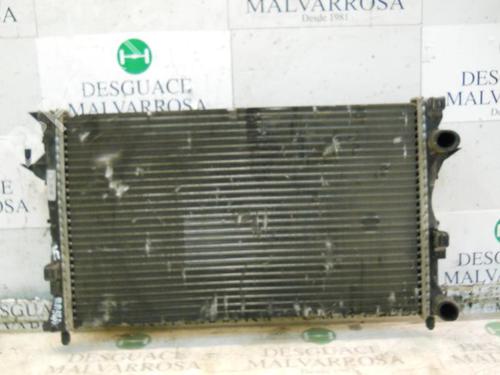 Used Water radiator Water radiator RENAULT LAGUNA II (BG0/1_) [2001-2007] 3736370 3736370
