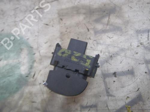 Right rear window switch FORD FOCUS III 2.0 TDCi | BP4017062I28 