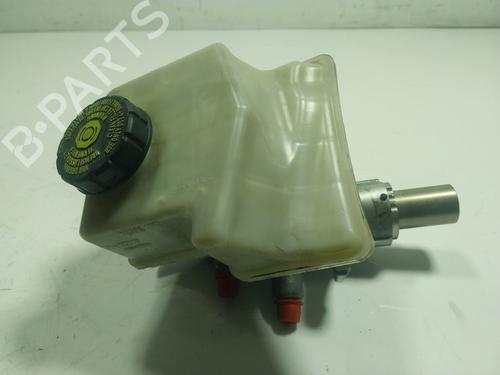 Used Brake master cylinder Brake master cylinder MERCEDES-BENZ M-CLASS (W166) ML 250 CDI / BlueTEC 4-matic (166.004, 166.003) (204 hp) 18038521 18038521
