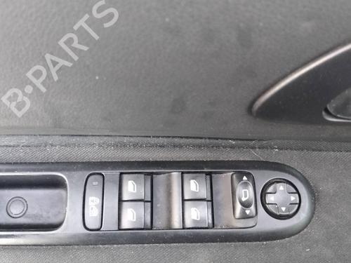 Right front brake caliper PEUGEOT 5008 (0U_, 0E_) 2.0 HDi | BP12532021M104 