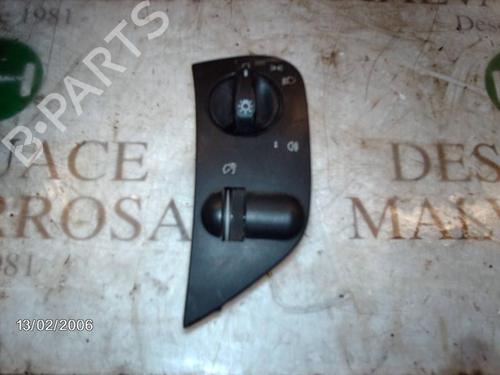 Used Headlight switch Headlight switch SEAT CORDOBA (6K1, 6K2) 1.4 i (60 hp) 3792516 3792516