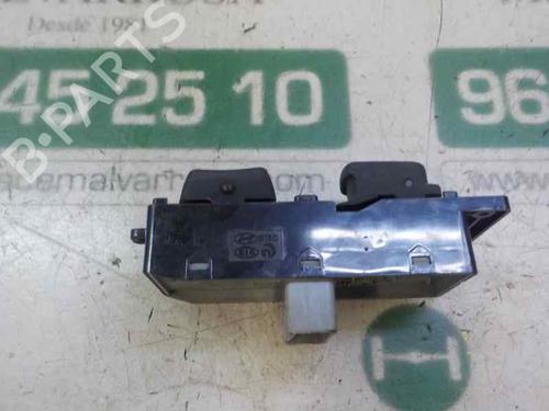 Right front window switch KIA CARENS III MPV (UN) 2.0 CRDi 140 | BP5212340I26 - Image 2