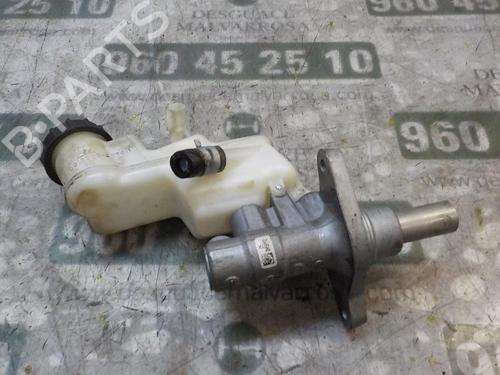 Brake master cylinder TOYOTA YARIS (_P13_)  | BP3860441M77 