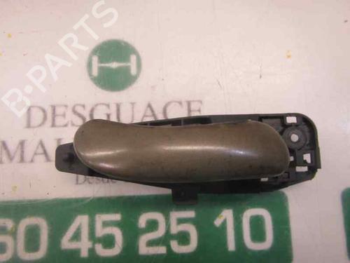 Used Front right interior door handle Front right interior door handle FIAT STILO (192_) 1.4 16V (192AXH1B, 192BXH1B) (95 hp) 3875654 3875654