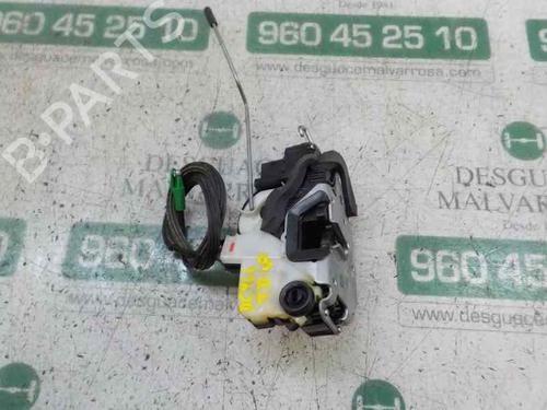 rear-right-lock-opel-zafira-tourer-c-p12-13579566-13579566-2011-4803400 main image