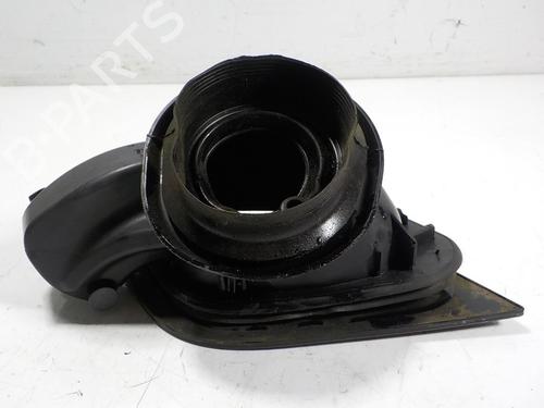 Fuel flap FORD FOCUS III  | BP15106464C131 