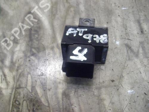 Used Electronic module Electronic module RENAULT CLIO III (BR0/1, CR0/1) 1.5 dCi (BR0H, CR0H, CR1S, BR1S) (106 hp) 9090224 9090224