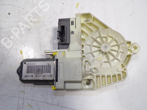 Right front window motor LAND ROVER RANGE ROVER III (L322) 3.6 D 4x4 | BP8912890E20 