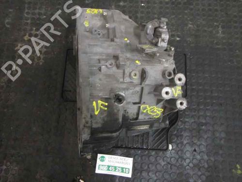 Gearkasse OPEL ZAFIRA A MPV (T98) 2.0 DTI 16V (F75) (101 hp) 3839905