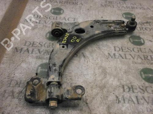 Used Right front suspension arm KIA CARENS II MPV (FJ) 2.0 CRDi (113 hp) 3760755