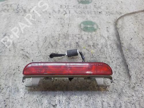 Used Rear center light Rear center light MITSUBISHI COLT VI (Z3_A, Z2_A) 1.1 (Z31A, Z32A) (75 hp) 10968786 10968786