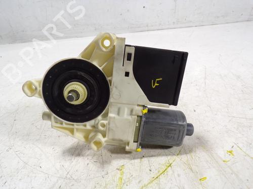 Portierruitmotor linksachter RENAULT MEGANE III Hatchback (BZ0/1_, B3_) [2008-2025]  9705488