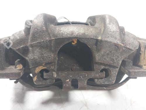 left-front-brake-caliper-bmw-1-f20-2011-2012-2013-2014-2015-2016-2017-2018-2019-31902008 main image