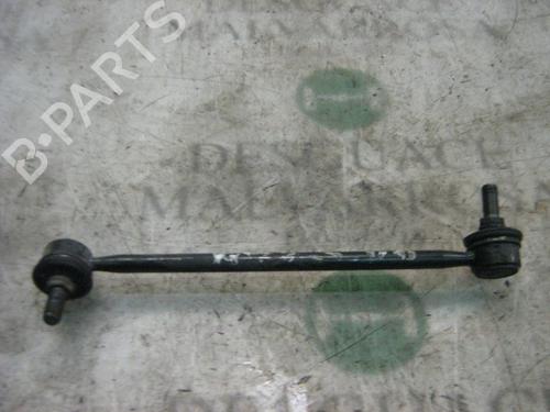 Used Right front suspension arm KIA CERATO I Hatchback (LD) 2.0 CRDi (112 hp) 14297414