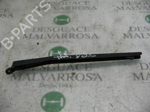 Used Rear windshield wiper arm Rear windshield wiper arm LANCIA DELTA II (836_) 1.8 i.e. (836AG, 836AL) (90 hp) 3749096 3749096