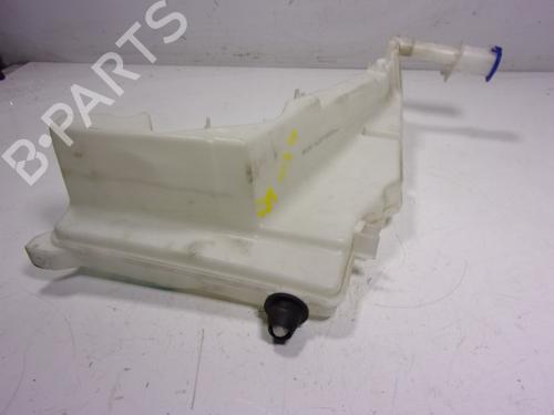 Windscreen washer tank LAND ROVER DISCOVERY V (L462) D300 MHEV 4x4 | BP15721776C113 