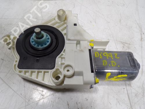 Used Right front window motor AUDI Q5 (8RB) 3.0 TDI quattro (258 hp) 10618828