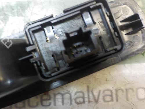 Right rear window switch RENAULT MEGANE III Hatchback (BZ0/1_, B3_)  | BP3857947I28 