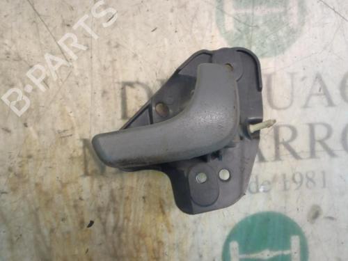 Used Front right interior door handle Front right interior door handle CHRYSLER VOYAGER IV (RG, RS) [1999-2008] 3813996 3813996