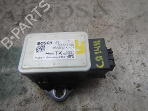 Used Electronic module HONDA CR-V III (RE_) [2006-2025]  4017203
