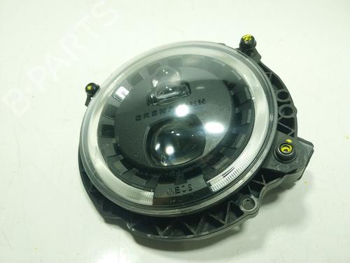 Used Right headlight Right headlight INEOS GRENADIER Closed Off-Road Vehicle 3.0 Ti 4x4 (GEB) (286 hp) 29109733 29109733