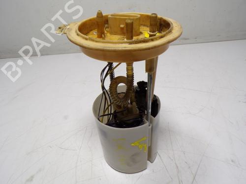 Used Fuel pump VW GOLF VI (5K1) 1.6 TDI (105 hp) 13488626