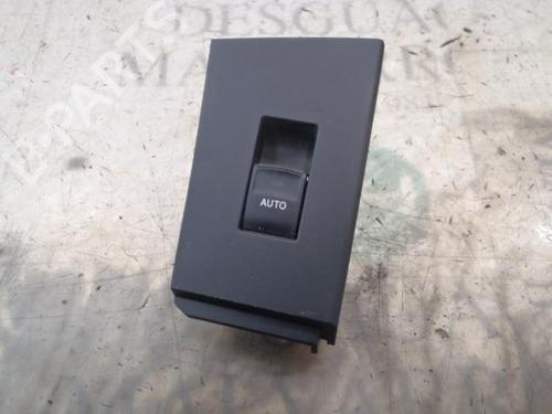 Used Left rear window switch Left rear window switch TOYOTA AURIS (_E18_) 1.8 Hybrid (ZWE186_, ZWE186R) (136 hp) 3824942 3824942