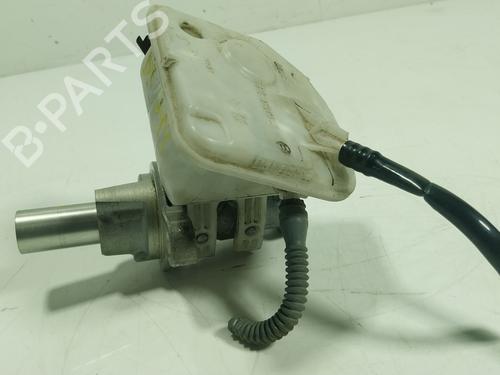 Brake master cylinder CITROËN C4 II (NC_) 1.2 THP 130 (NCHNYM, NCHNYT) | BP27151480M77 