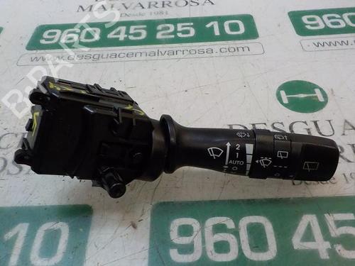 Used Steering column stalk KIA SPORTAGE III (SL) 1.7 CRDi (116 hp) 3866432