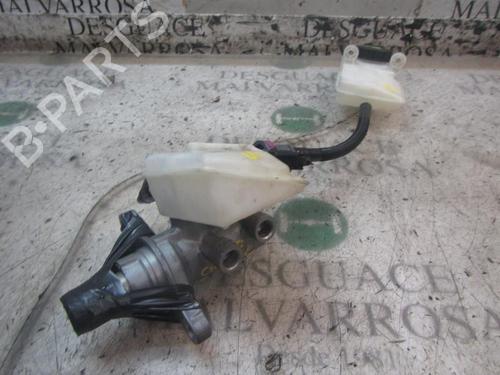 Used Brake master cylinder FORD TRANSIT CONNECT V408 Box Body/MPV 1.6 TDCi (95 hp) 4017596