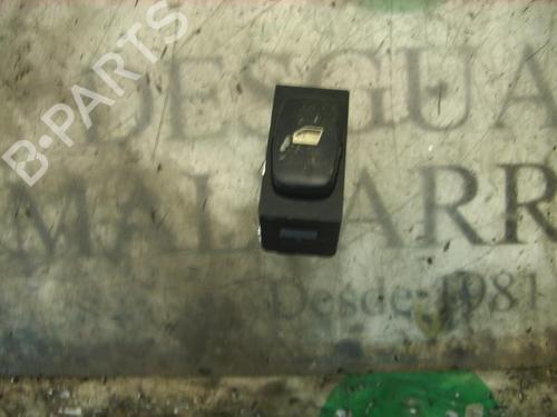 Used Right rear window switch PEUGEOT 307 Break (3E) 2.0 HDI 90 (90 hp) 3754784