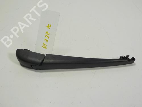 Bagrudeviskerarm Bagrudeviskerarm TOYOTA YARIS CROSS (MXP_) 1.5 Hybrid (MXPJ10) (116 hp) 12226598 12226598