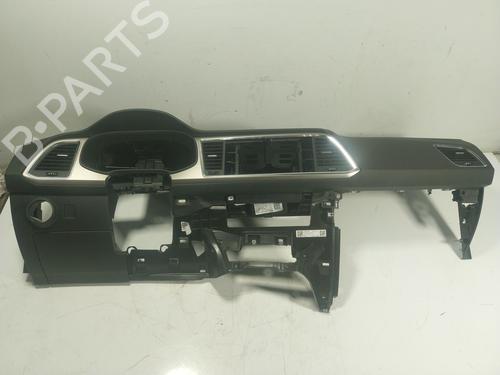 Used Dashboard Dashboard SEAT ATECA (KH7, KHP) 1.5 TSI (150 hp) 17150853 17150853