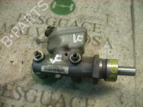 Used Brake master cylinder CITROËN XSARA PICASSO (N68) 1.6 HDi (90 hp) 3745107
