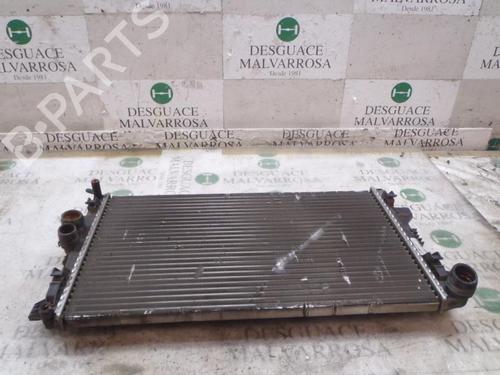 Used Water radiator Water radiator MERCEDES-BENZ VIANO (W639) [2003-2026] 4016699 4016699