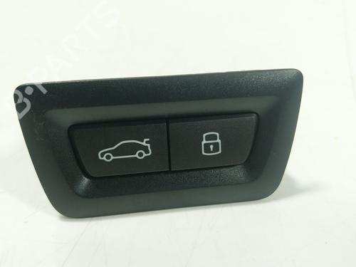 tailgate-handle-bmw-x7-g07-2019-30162957 main image